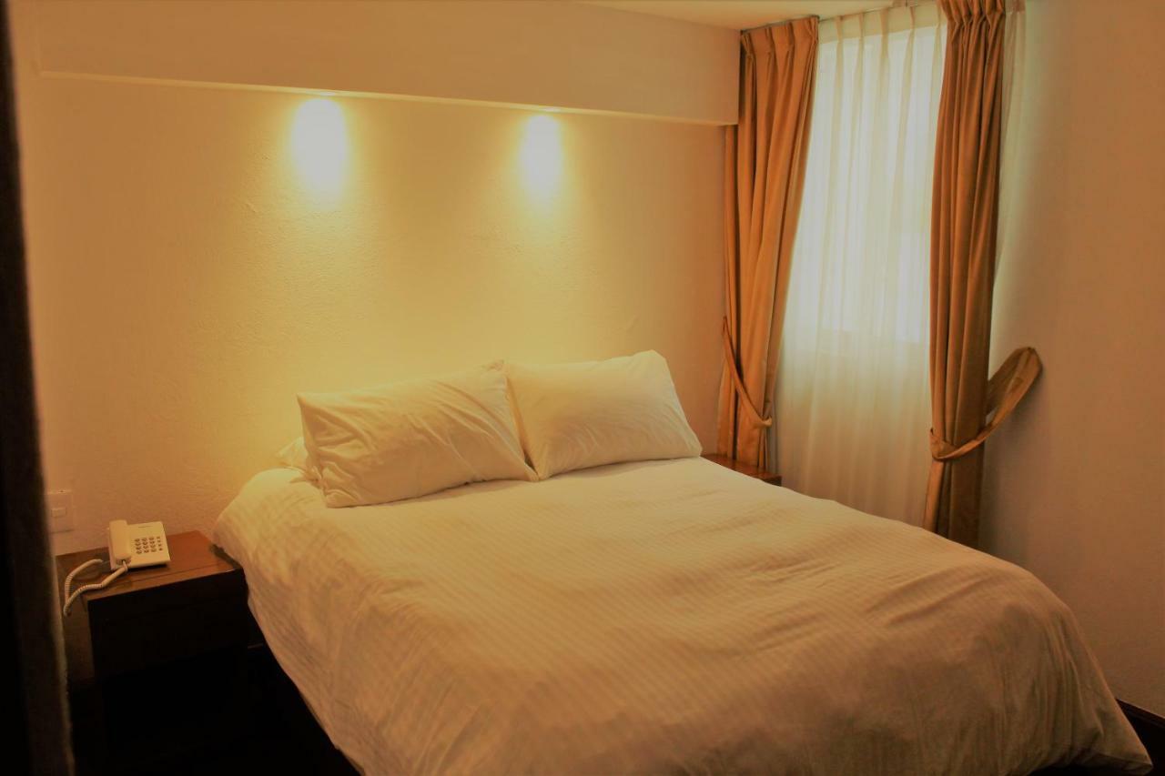 Condesa Suites Mexico Extérieur photo
